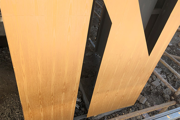 浙江溫州市甌海區(qū)景觀臺(tái)外立面木紋漆施工項(xiàng)目